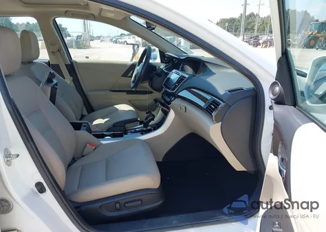 2017 Honda Accord Touring V6 из США, поврежденный, VIN 1HGCR3F93HA035701